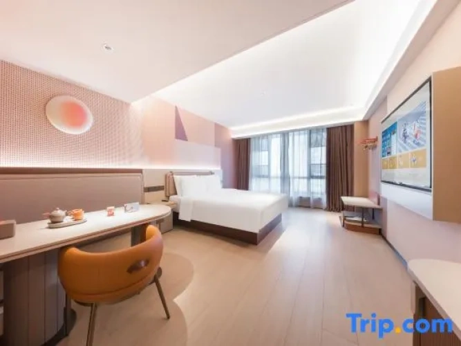 Deluxe Double room with view