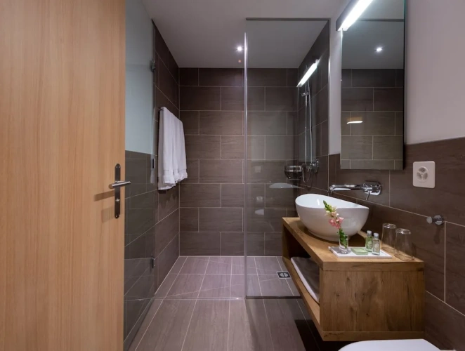 1 Bedroom Premium Apartment