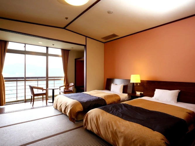 Standard Twin room with city view