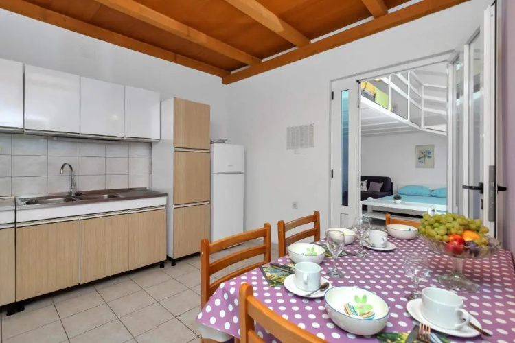 Apartments Vele