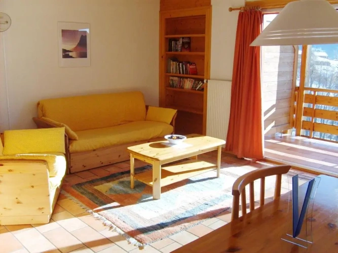 2 Bedrooms Apartment with balcony and with view