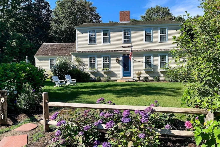 3 Bedrooms Cottage