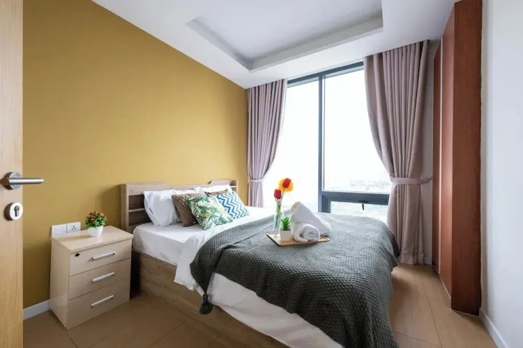 2 Bedrooms Apartment with balcony and with city view