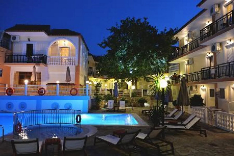 Dimitra Aparthotel