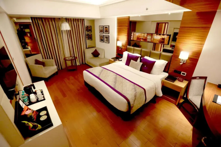 Hotel Madin
