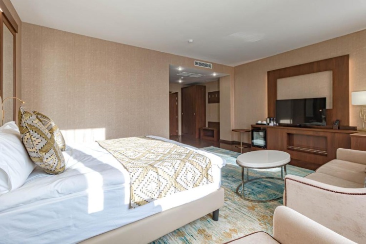 Executive Double Suite