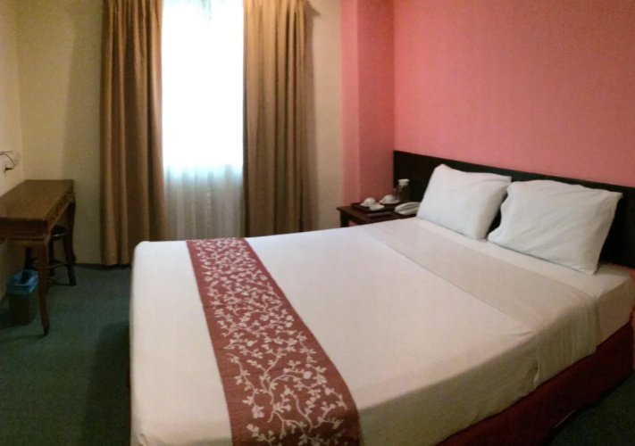Grand Far East Hotel