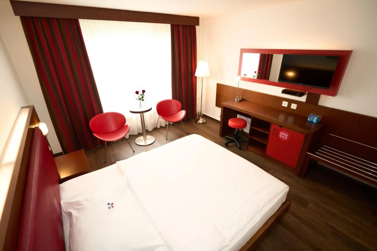 Hotel Conti Dietikon