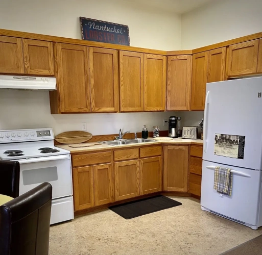 3 Bedrooms Deluxe Basement room with park view