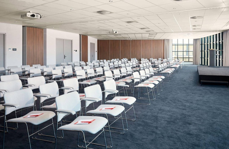 Corendon Urban Amsterdam Schiphol Airport Hotel photo 16