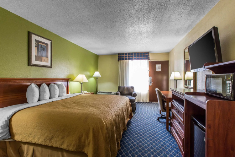 Quality Inn Savannah Midtown