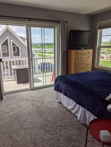 Cottage with balcony