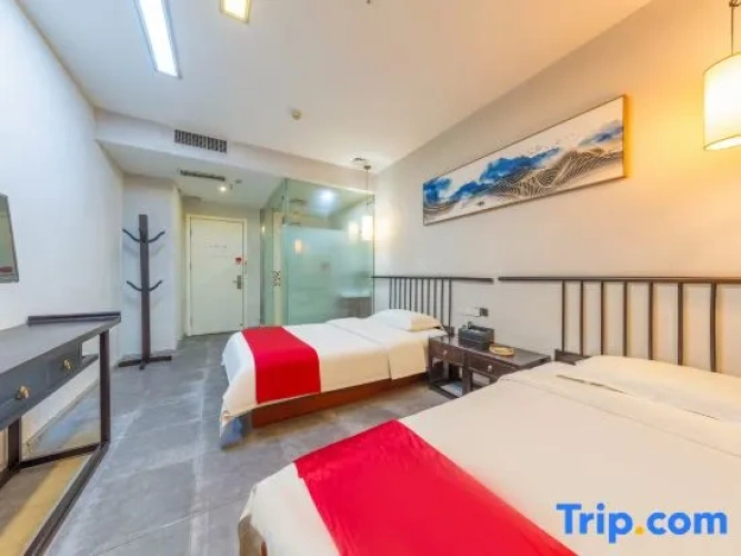 Premium Twin room