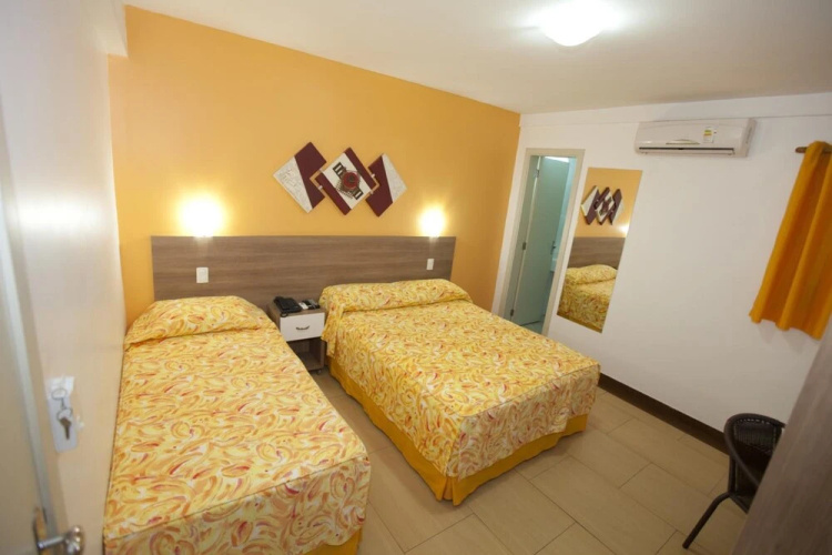 Oly Plaza Hotel