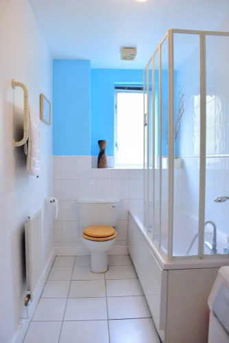 Bright 4 Bed Flat In Stepney Green