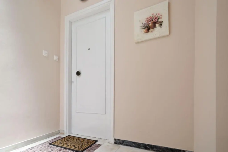 3 Bedrooms Apartment