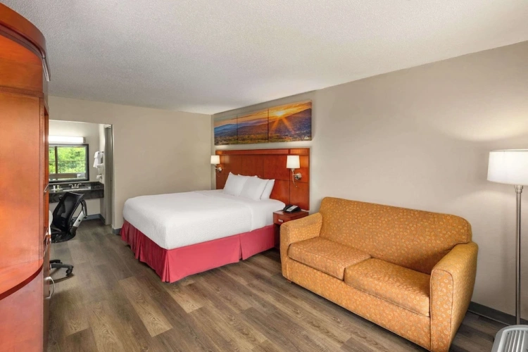 Standard Double room with balcony