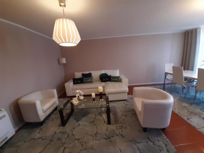 2 Bedrooms Apartment with balcony and with river view