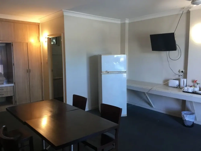 Standard Sextuple room