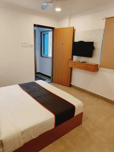 The Cinco Primera - Hyderabad
