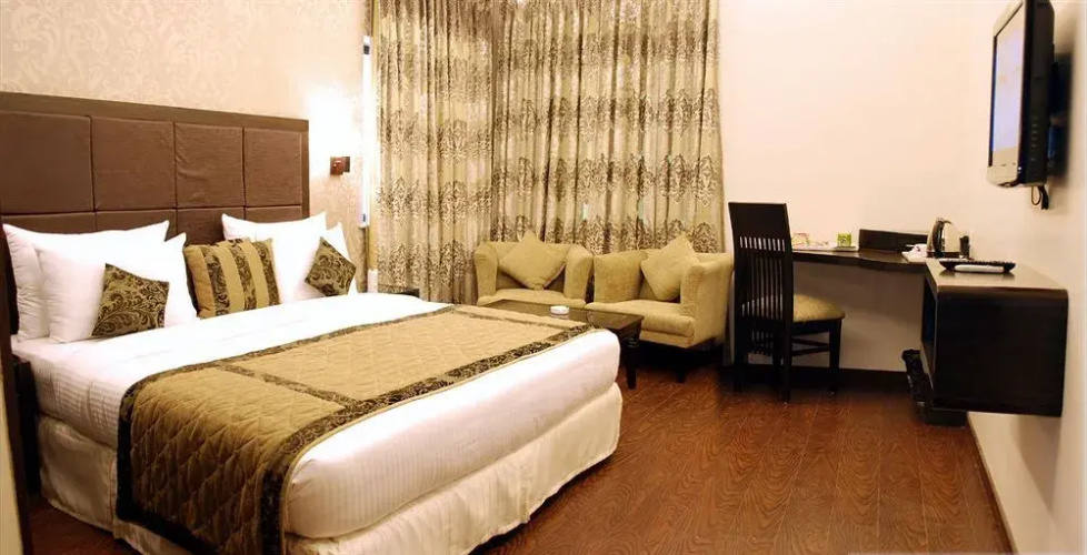 LIV INN Patel Nagar