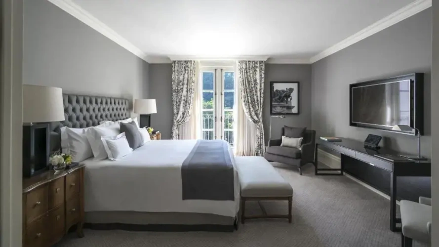 Prestige Suite