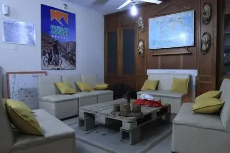 Hostel Huellas Andinas