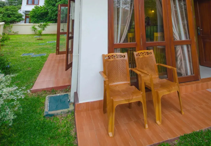 Thisara Holiday Bungalow