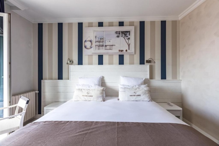 Standard Double room with sea view