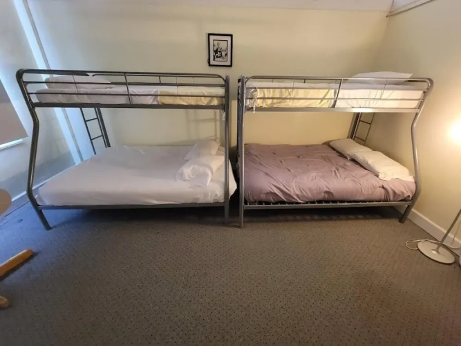 Economy room