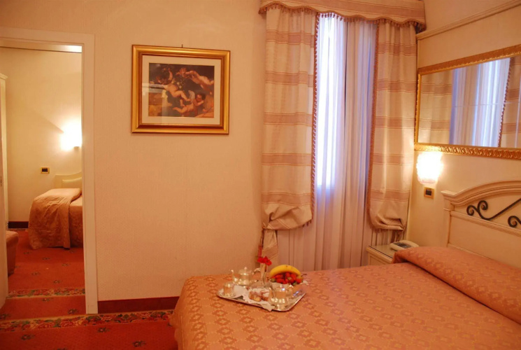 Hotel Riviera