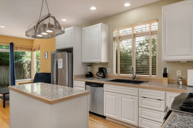 Seattle Vacation Home: The Vineyard