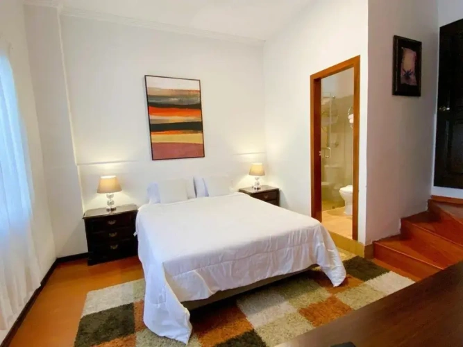 3 Bedrooms Apartment
