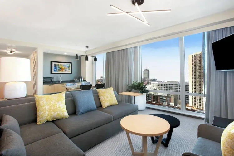 1 Bedroom Suite