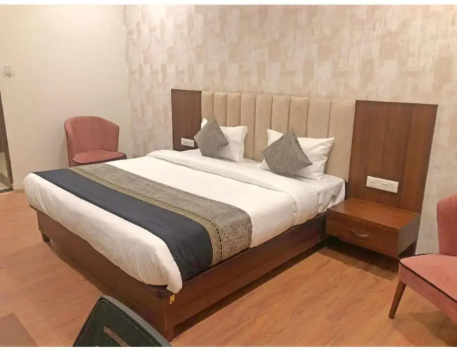 Hotel Dharohar, Varanasi