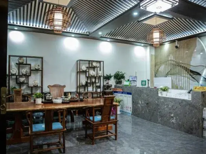 Lancang Lidu Hotel