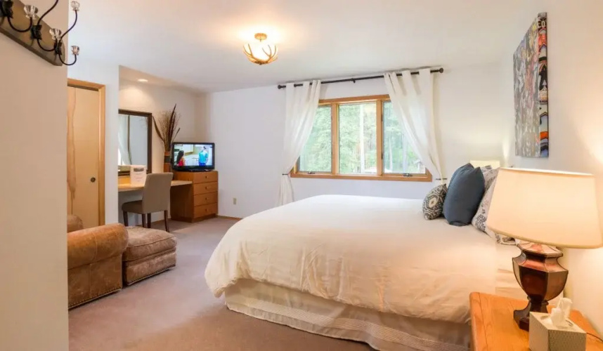 Meadow Lake View Bed and Breakfast