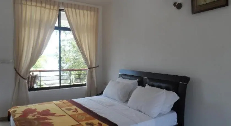 New Sunrise Hotel