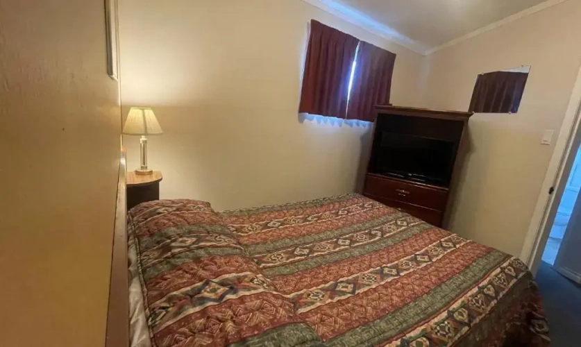 1 Bedroom Suite