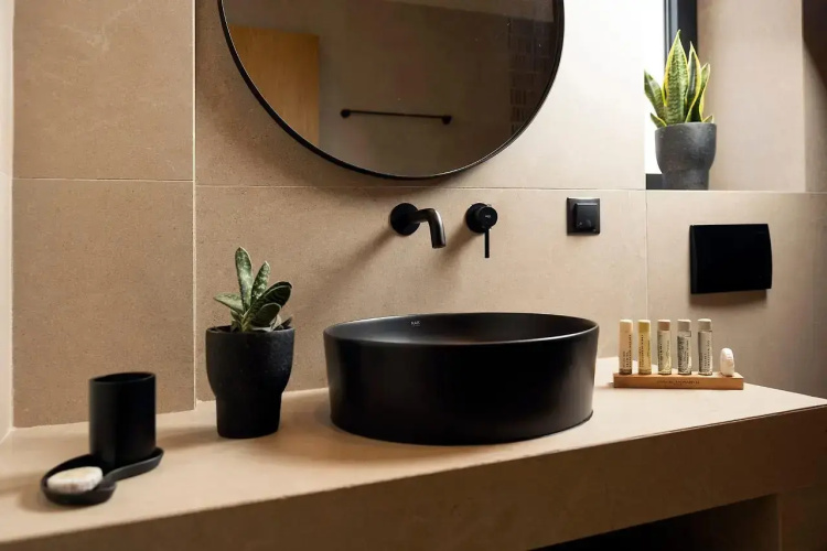 Pnoes Luxury Suites