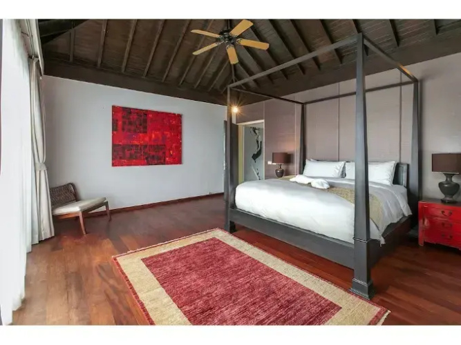 4-BR Seaview Villa at Surin Beach