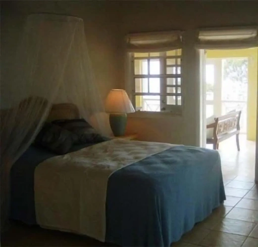 3 Bedrooms Villa