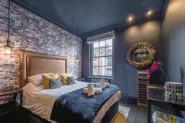 2 Bedrooms Apartment