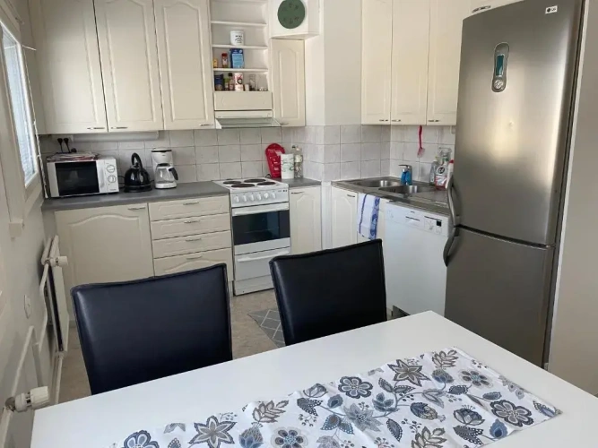 2 Bedrooms Apartment