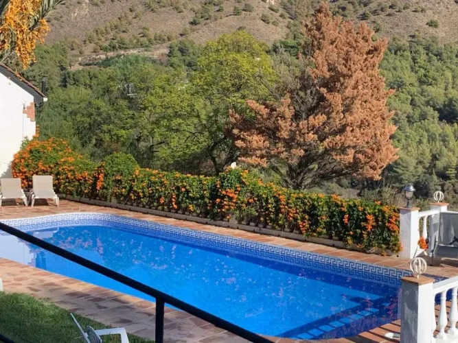 2 Bedrooms Double Villa