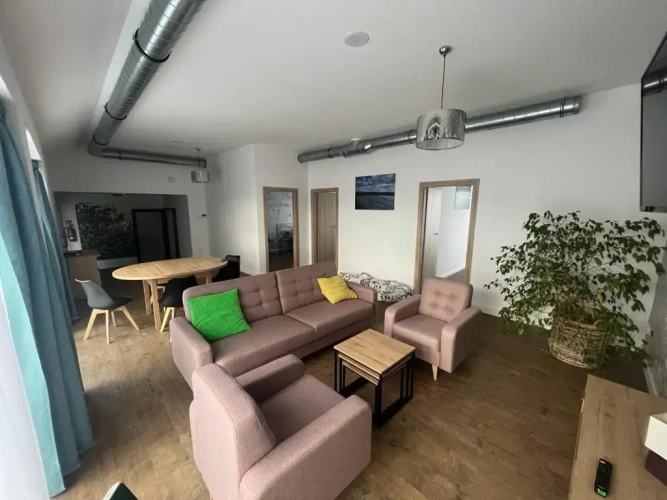 Deluxe Apartment