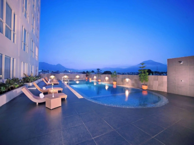 Deluxe Double room with view