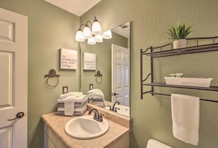 2 Bedrooms Apartment with balcony