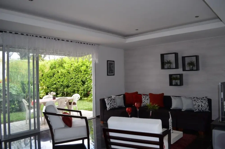 4 Bedrooms Standard room