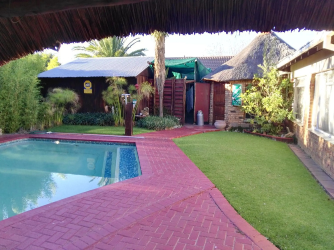 Ay Jay's Guesthouse